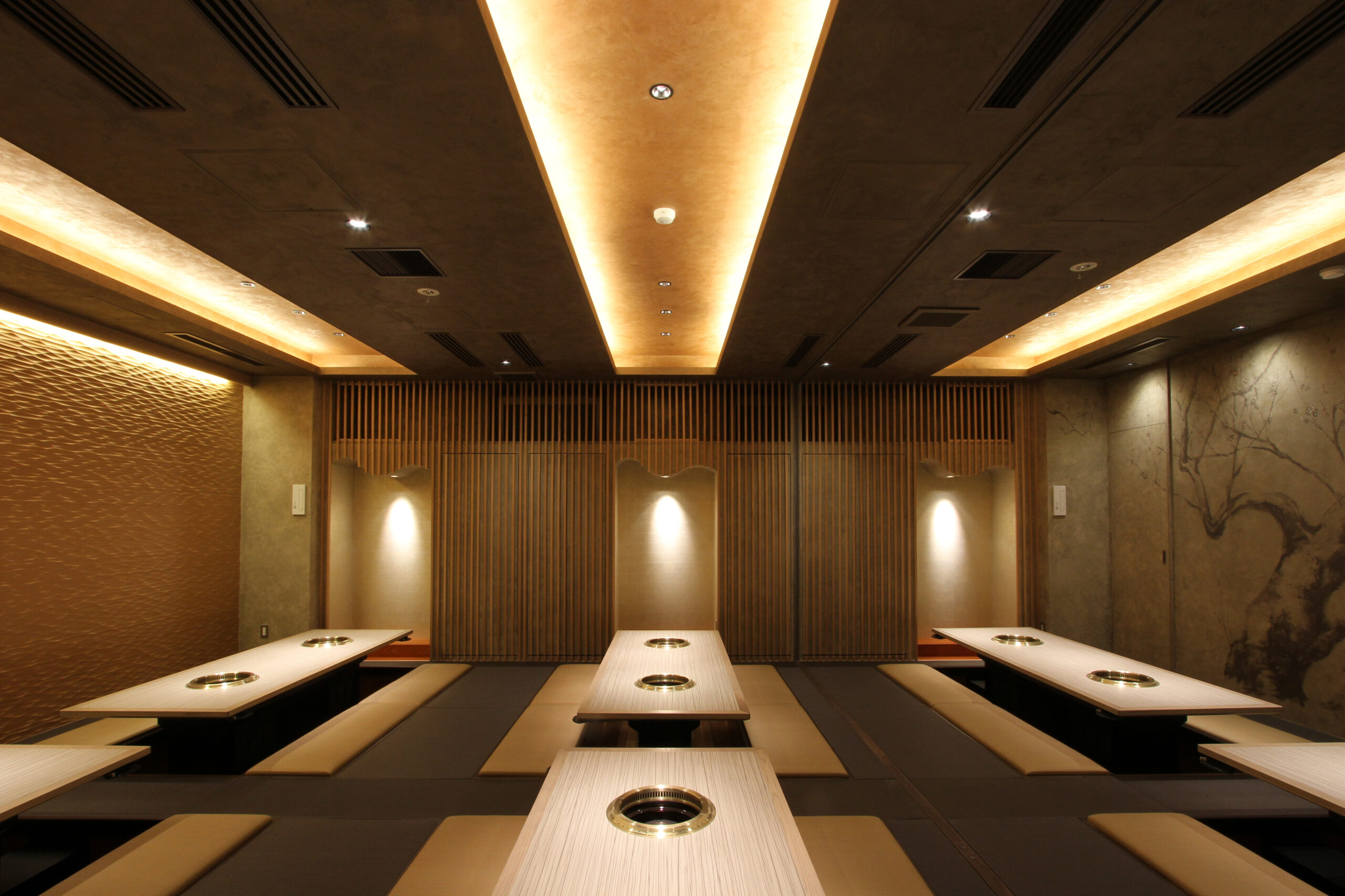 利花苑 中洲明治通り店